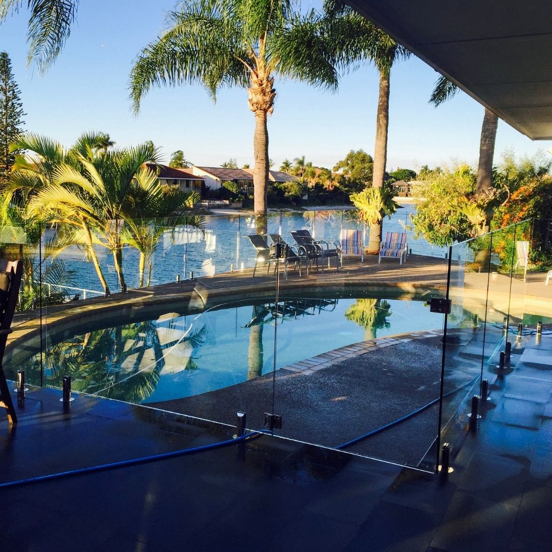 Zen Window Cleaning - Glass Pool Fence Cleaning