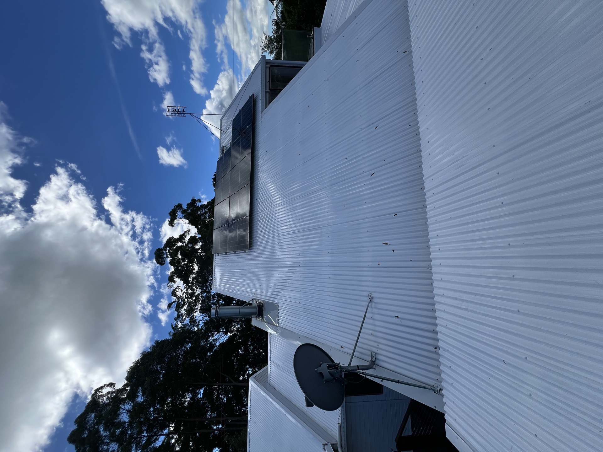 Roof Cleaning - hero section image on live pressure-cleaning-gold-coast/roof-cleaning (sub-service) page