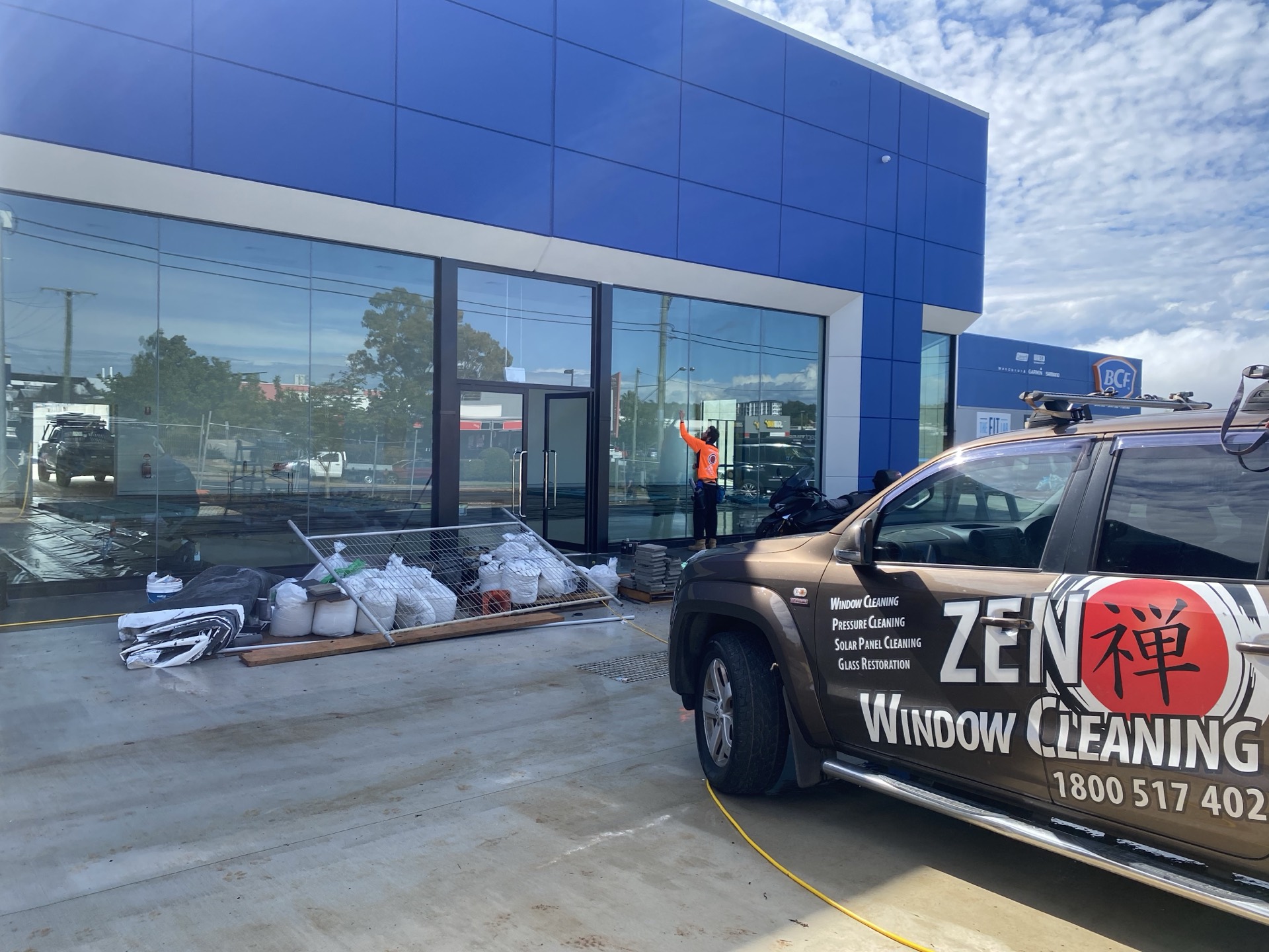 Post Construction Window Cleaning - hero section image on live window-cleaning-gold-coast/post-construction-window-cleaning (sub-service) page