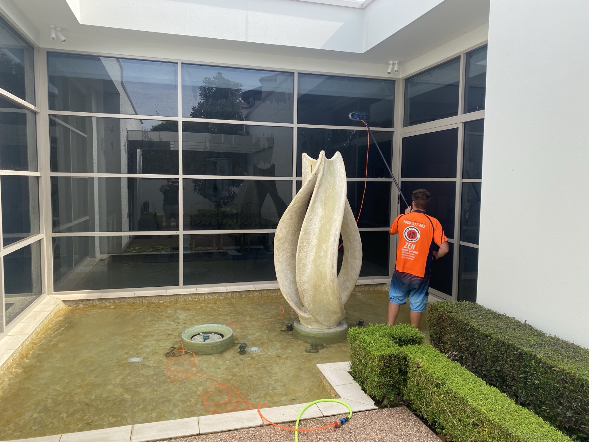 Pure Water Window Cleaning - hero section image on live window-cleaning-gold-coast/pure-water-window-cleaning (sub-service) page